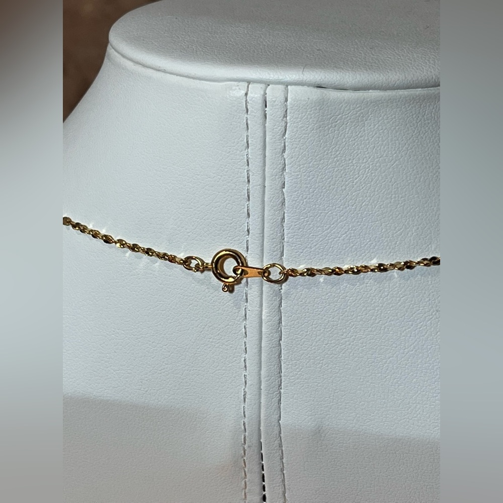 Dainty Gold blue sapphire flower Necklace classic stunning simple elegant babe - Picture 14 of 16